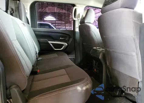 2021 Nissan Titan Sv z USA, uszkodzony, nr VIN 1N6AA1ED2MN524775